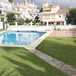 Del Parque Flats Meseta Swimmingpool Torremolinos