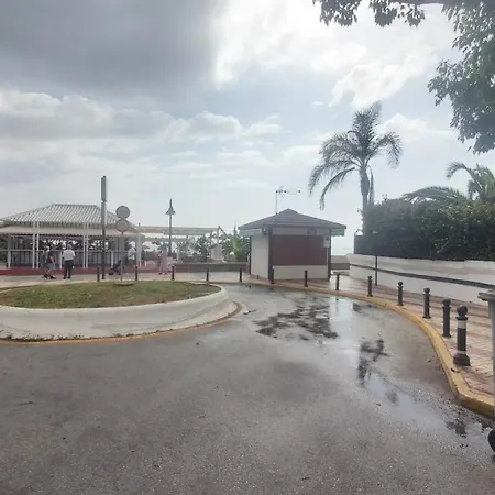 Del Parque Flats Meseta Swimmingpool Apartamento Torremolinos