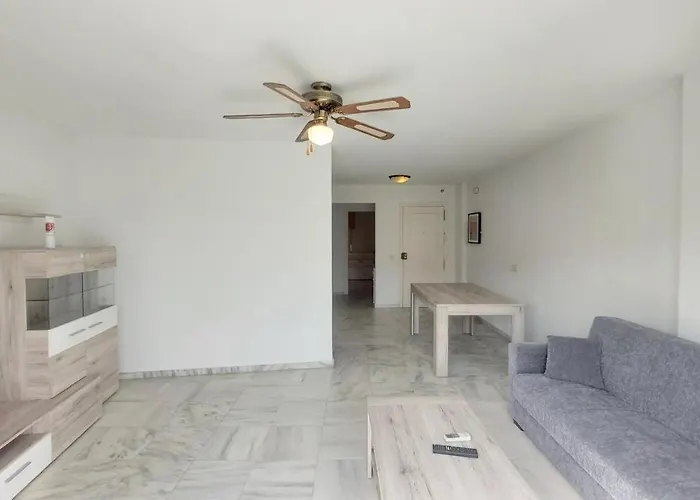 Lägenhet Del Parque Flats Meseta Swimmingpool Torremolinos