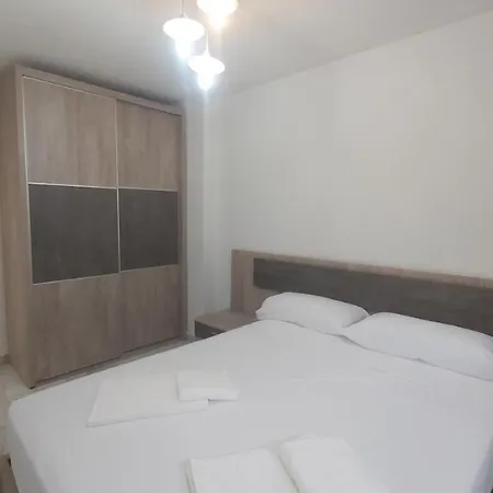 Del Parque Flats Meseta Swimmingpool Апартаменты Торремолинос
